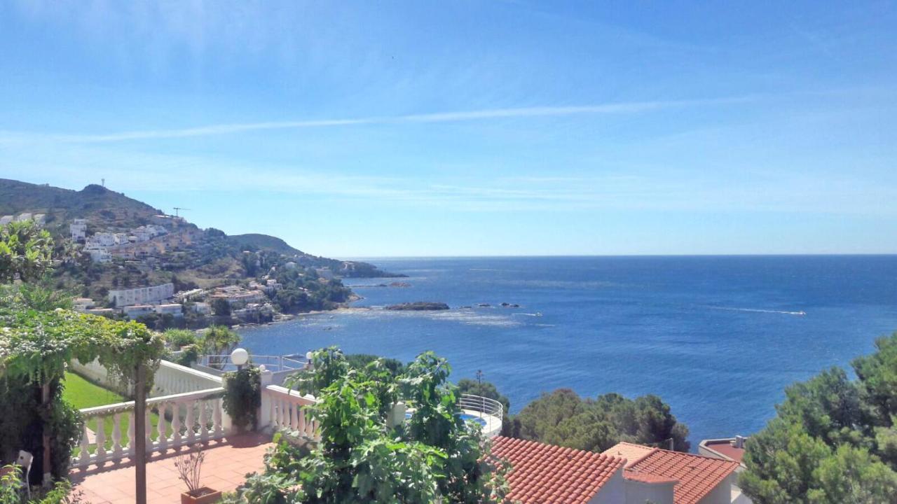 Amazing Seaview Apartment With Terrace & Parking - Casa Artevida Roses Esterno foto